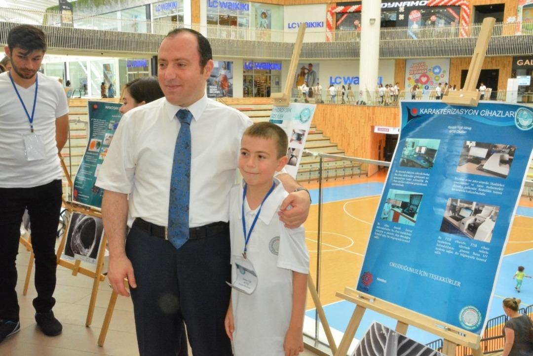 Lise &ouml;ğrencilerinde Nanoteknik sergisi