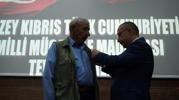 Siirt’te Kıbrıs gazilerine madalya ve berat tevcih töreni düzenlendi G3