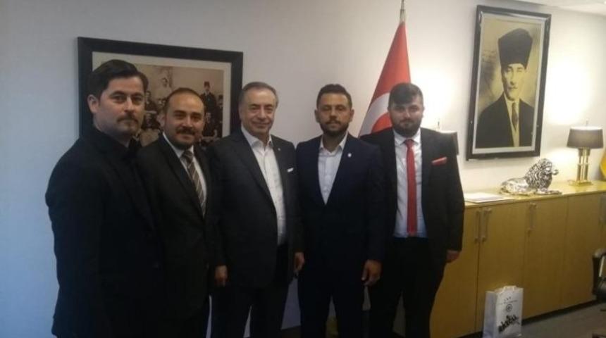 Kdz. Ereğli Galatasaray taraftarları Başkan Cengiz&rsquo;le g&ouml;r&uuml;şt&uuml;