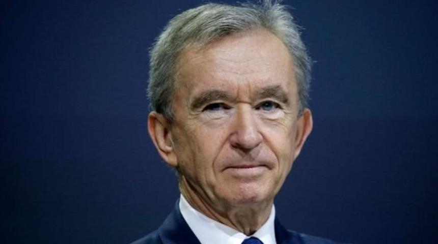 Bernard Arnault: Jeff Bezos ve Bill Gates'ten sonra serveti 100 milyar doları aşan 3. kişi