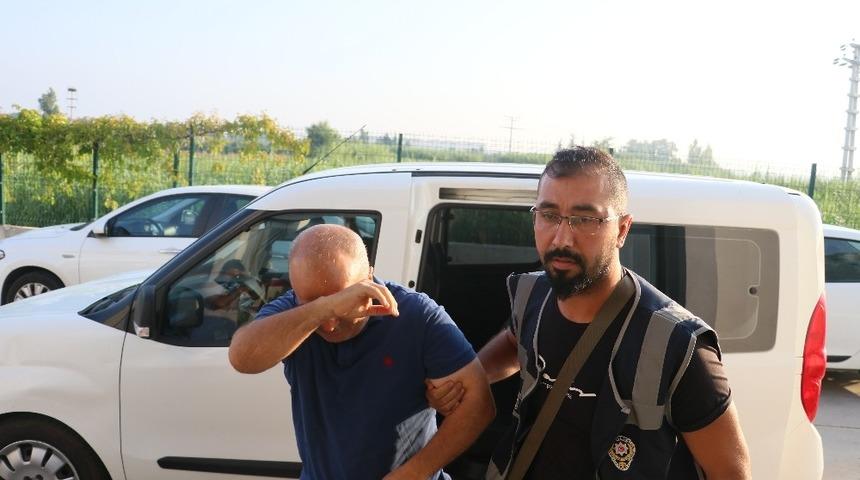 Adana'da FET&Ouml; operasyonu! G&ouml;zaltılar var