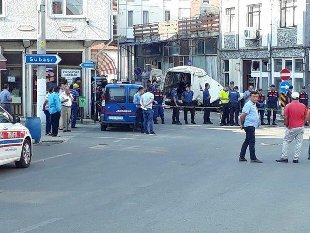 Edirne’de katliam gibi kaza: 10 ölü, 30 yaralı