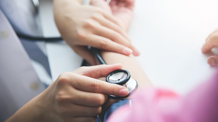 Hipertansiyon hastalarına 10 &ouml;nemli yaz &ouml;nerisi