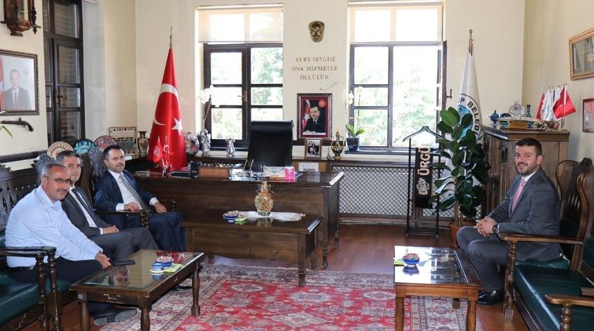 Vali Aktaş, &Uuml;rg&uuml;p Belediye Başkanı Akt&uuml;rk&rsquo;&uuml; ziyaret etti