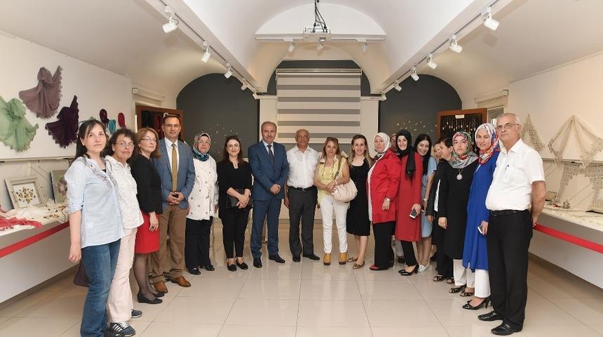 Mamak&rsquo;ta eserler g&ouml;r&uuml;c&uuml;ye &ccedil;ıktı