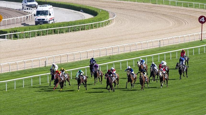 Yengesine tecav&uuml;zden yargılanan &uuml;nl&uuml; jokeyin cezası belli oldu!