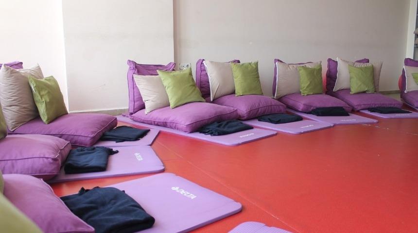 D&uuml;zce &Uuml;niversitesi Hastanesi&rsquo;nde &lsquo;Doğuma Hazırlık Eğitimleri&rsquo; verilmeye başlanıyor