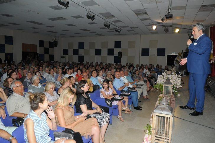 Cavit Kürnek, kurucusu olduğu koronun konserinde anıldı G4