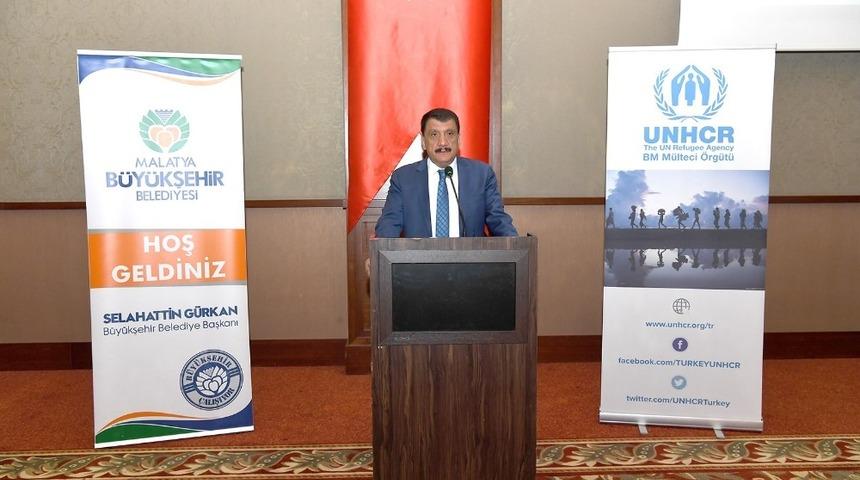 Malatya&rsquo;daki m&uuml;ltecilerin durumu masaya yatırıldı