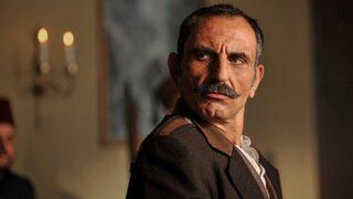 Gürkan Uygun çiftliğe kendini kaptırdı! Ot biçiyor