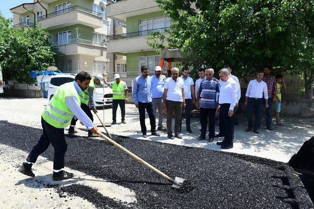 Yeşilyurt’ta 5 yılda 740 bin 943 ton sıcak asfalt serimi yapıldı