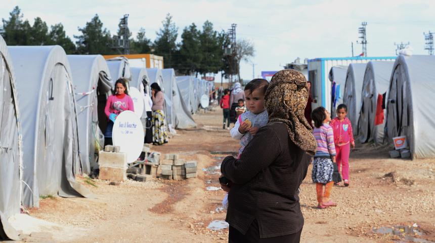 T&uuml;rkiye'de yaşayan Suriyelilerin sayısı a&ccedil;ıklandı!