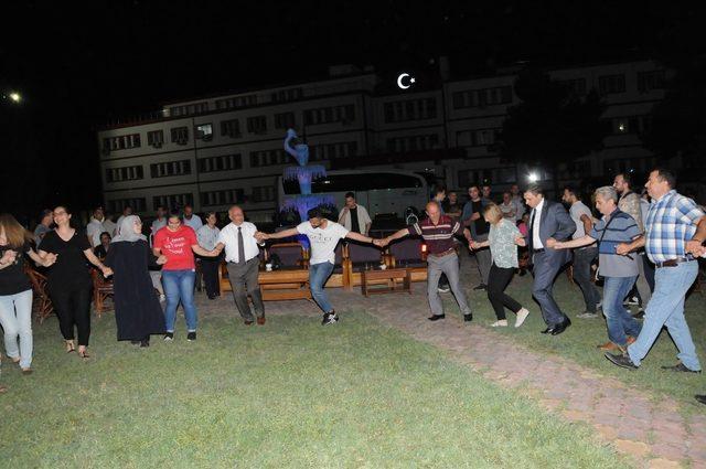 Batman Üniversitesi Rektörü Durmuş: “Kardeşliğimizi pekiştiren projeleri destekliyoruz”