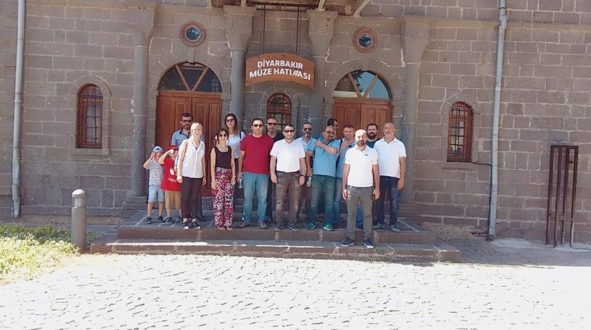 Öğretmenler Diyarbakır’ın tarihi yerlerini gezdi