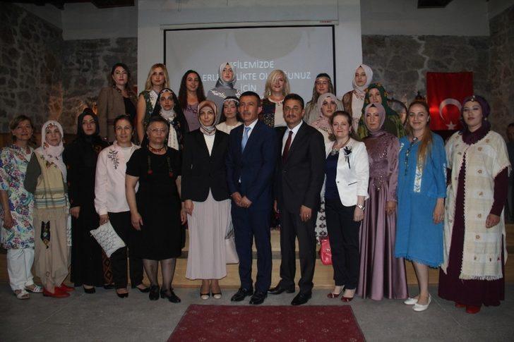 Anadolu motifleri defilede sergilendi G5