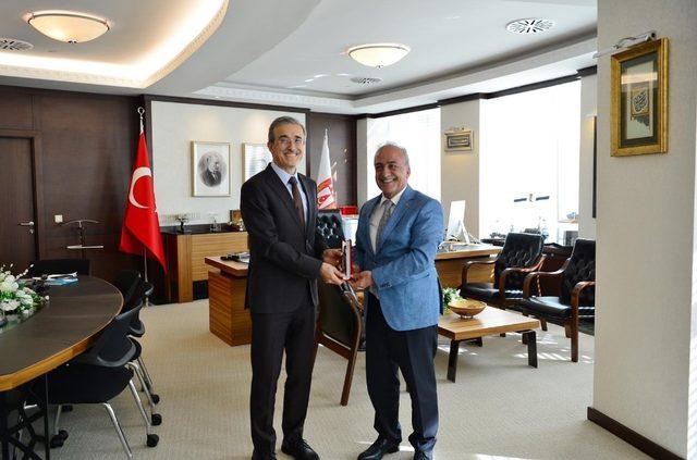 Atatürk Üniversitesi heyeti Ankara’ya çıkarma yaptı