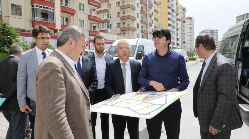 Melikgazi Belediye Başkanı Dr. Mustafa Palancıoğlu: "K&uuml;&ccedil;&uuml;kali mahallesi, her şeyi ile yenilendi"