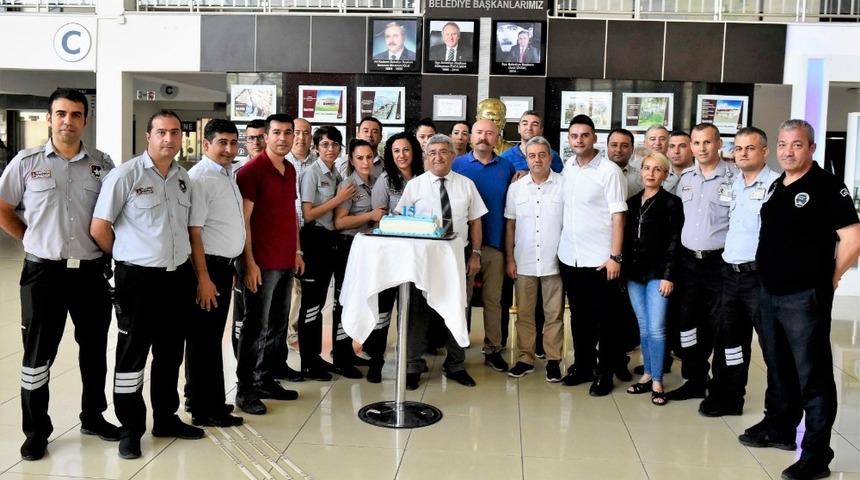 &Ouml;zel g&uuml;venlik&ccedil;iler, pasta kesti