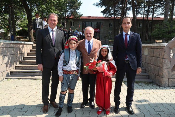 Vali Çakacak’ın Sarıcakaya ziyareti G1