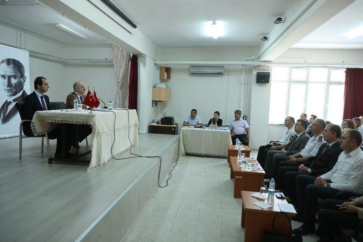 Vali Çakacak’ın Sarıcakaya ziyareti G2