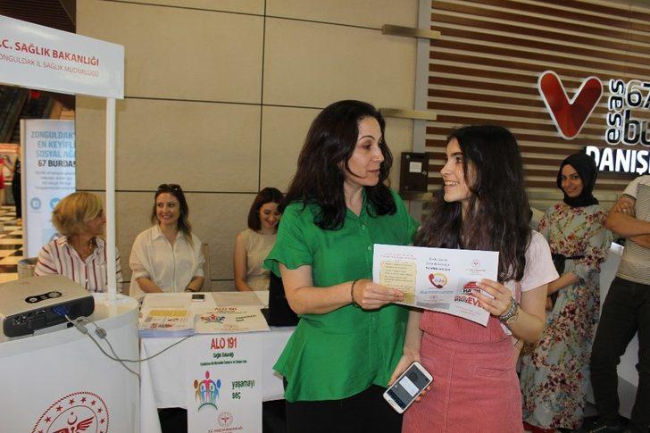 Uyuşturucu ile mücadele standı kuruldu G4