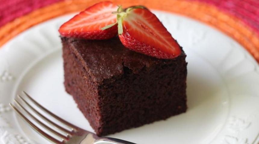 Tek Kapta Çikolatalı Kek