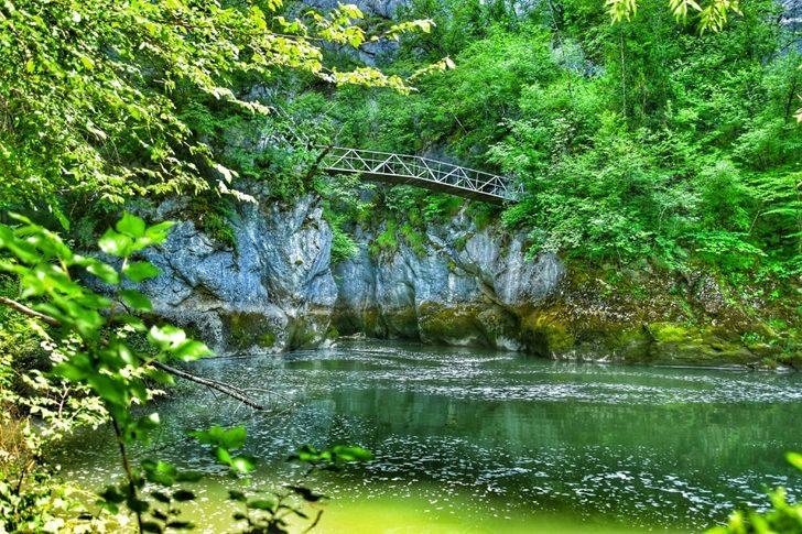 Öğretmenler, doğa harikası Çatak Kanyonunda 7 kilometre yürüdü G2