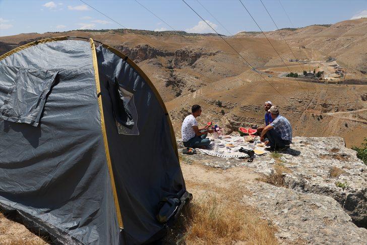 Botan Vadisi'nde hayran bırakan manzara G2