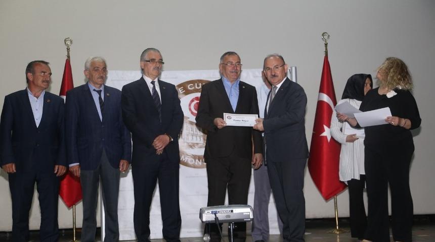 Hizmet içi eğitim verilen muhtarlar sertifikalarını aldı