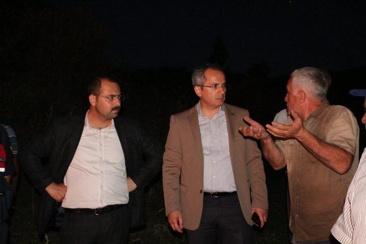 Kaymakam Pişkin, yangın çıkan köyde incelemede bulundu G5