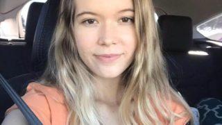 Köpek balıklarının saldırısına uğrayan genç kız çığlık çığlığa can verdi!