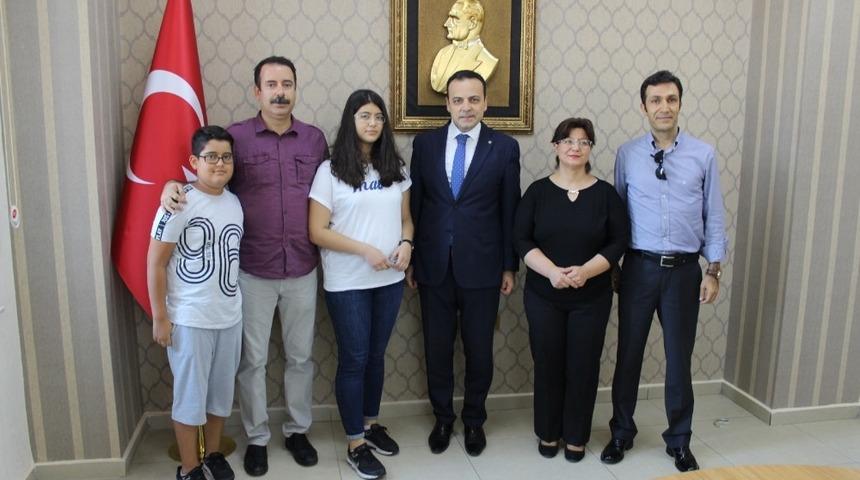 Kaymakam Demirtaş LGS birincilerini ağırladı