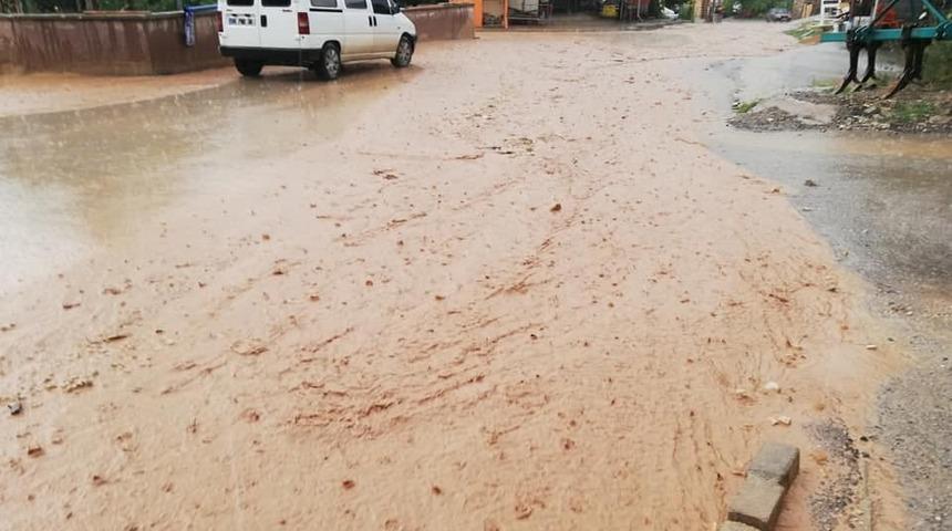 Nallıhan sanayi esnafı yaşanan sellerden mağdur