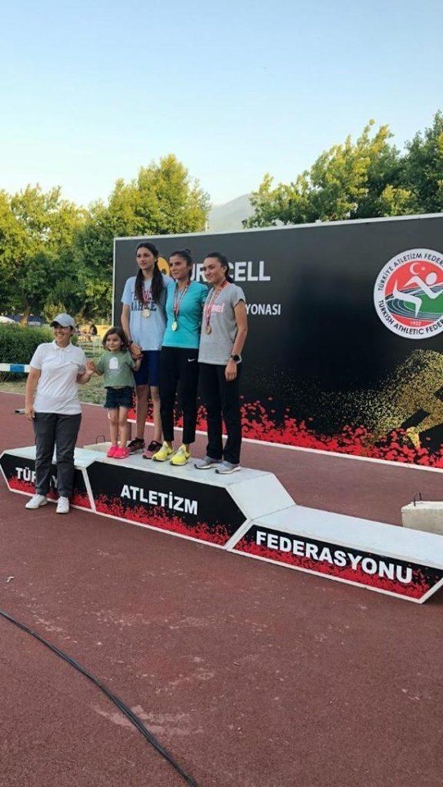 Atletler Bursa’dan 6 madalya ile döndü