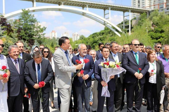 Cumhurbaşkanı Başdanışmanı Topçu, Mahtumkulu Firaki Şiir Bayramı’nı kutladı