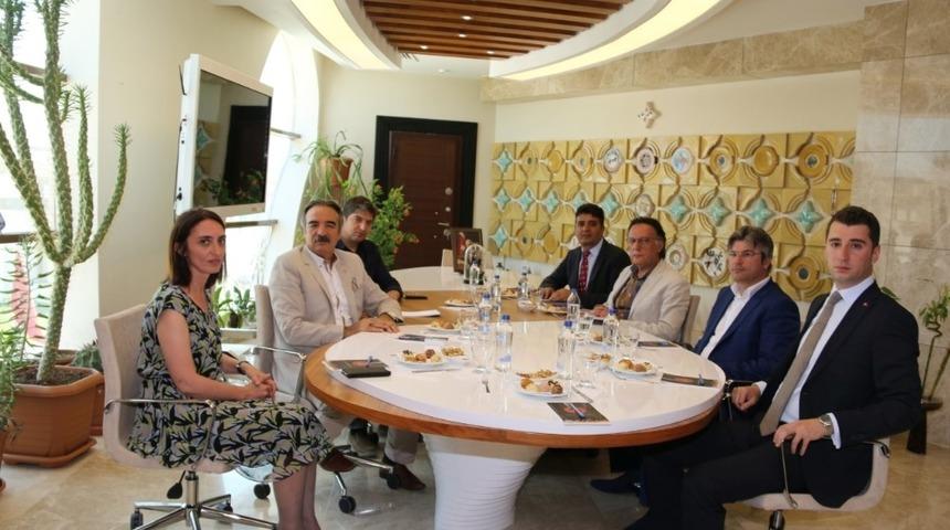 Rekt&ouml;r Bağlı, Acıg&ouml;l MYO i&ccedil;in istişarelerde bulundu