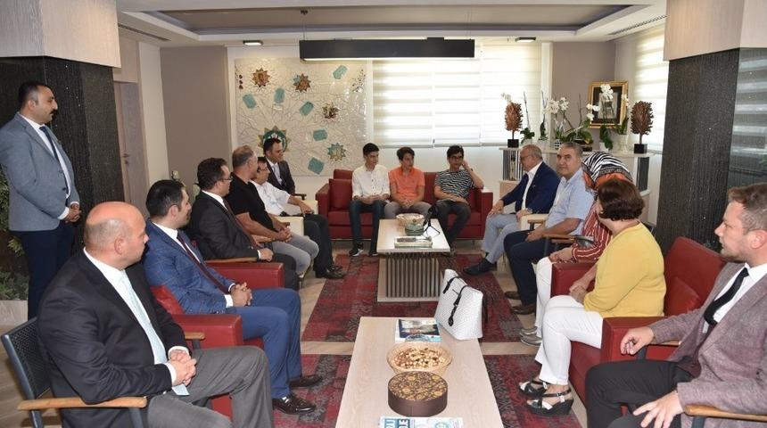 Başkan Erg&uuml;n MABEM&rsquo;in gururlarını ağırladı