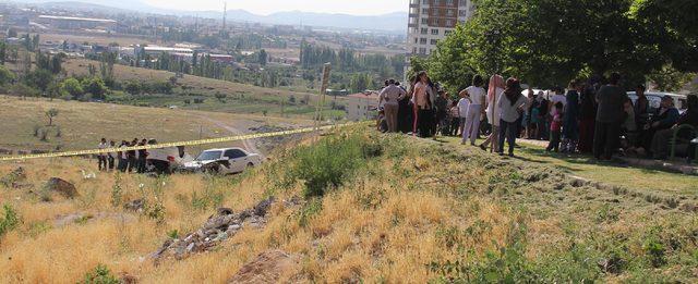 Aracıyla çarpıp, şarampole yuvarladığı otomobilin sürücüsünü öldürdü