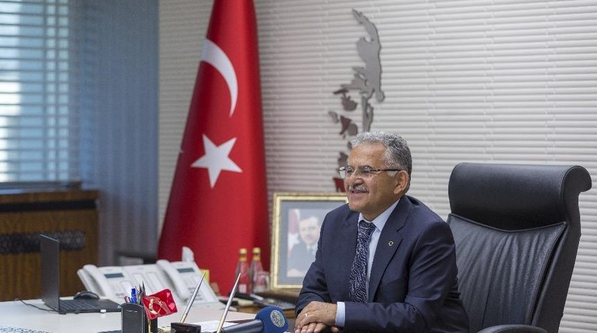 Memduh Büyükkılıç’tan Kayserispor açıklaması: “Her Kesimi Kucaklayan Tek Liste İle Kongreye Gidiyoruz”