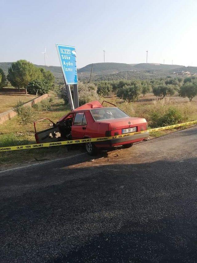 Otomobil trafik levhasına çarptı; 1 ölü 5 yaralı