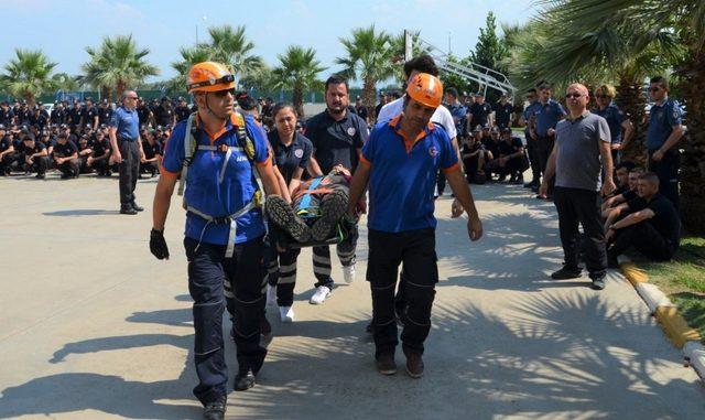 Aydın Polis Meslek Eğitim Merkezinde tatbikat yapıldı