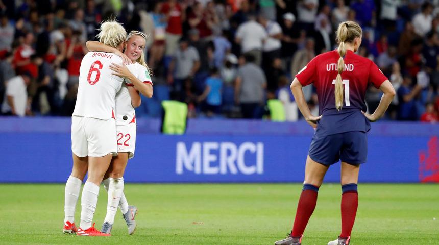 İngiltere 3 - 0 Norveç (FIFA Kadınlar Dünya Kupası)
