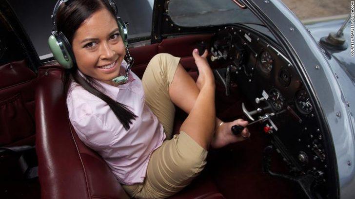 İmkansız diye bir şey yok! Ayaklarıyla u&ccedil;mayı &ouml;ğrendi şimdi d&uuml;nyadaki t&uuml;m kadınlara ilham veriyor