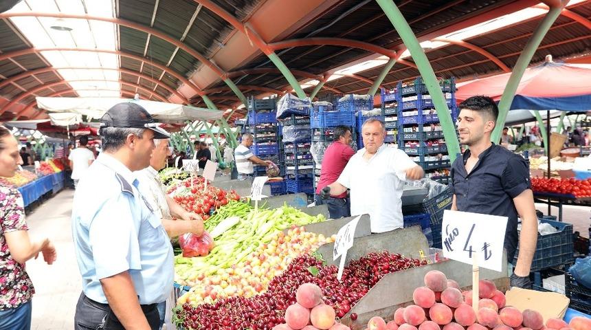 Talas’ta zabıtadan market ve pazar denetimi