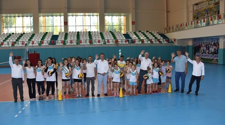 Yaz spor okulları kapısını a&ccedil;tı