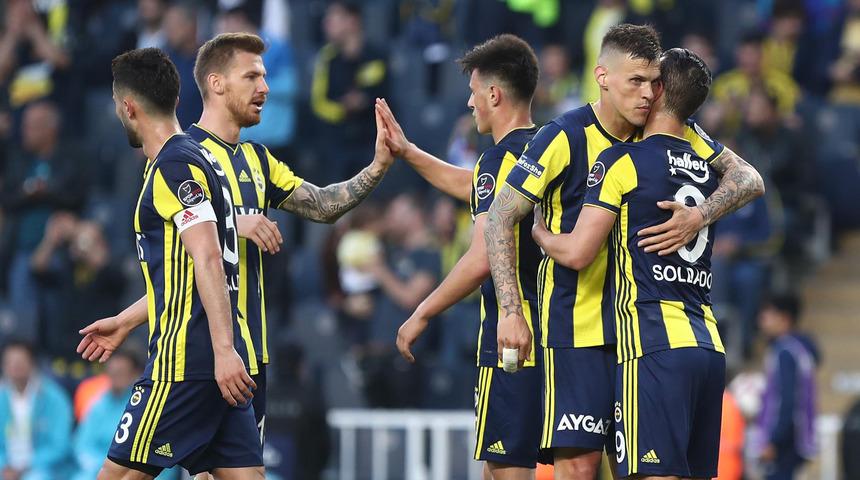 Transfer için İskoçya'ya gitti!