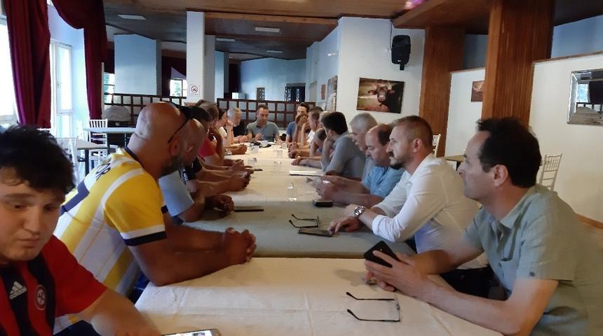 &Ccedil;aycuma Spor Kul&uuml;b&uuml;n&uuml;n kongresi ger&ccedil;ekleşti