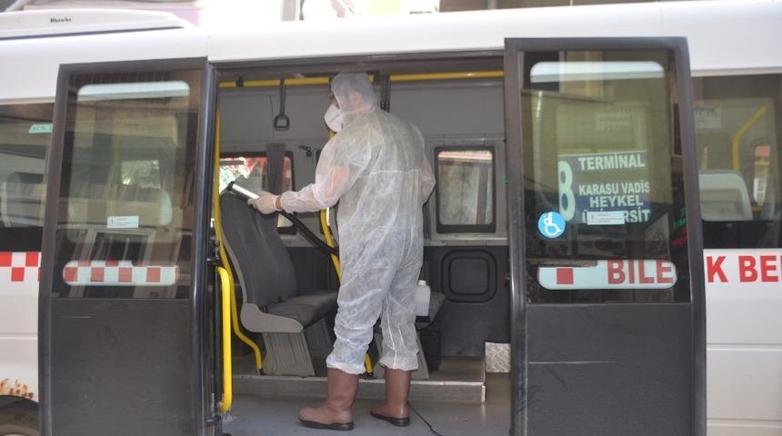 Toplu taşıma ara&ccedil;larında dezenfeksiyon işlemi