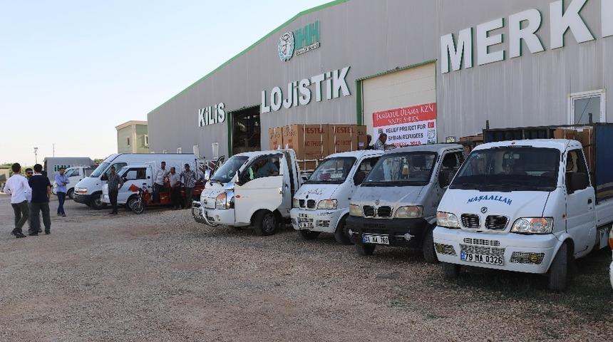 İhtiya&ccedil; sahibi Suriyeli ailelere buzdolabı dağıtımı