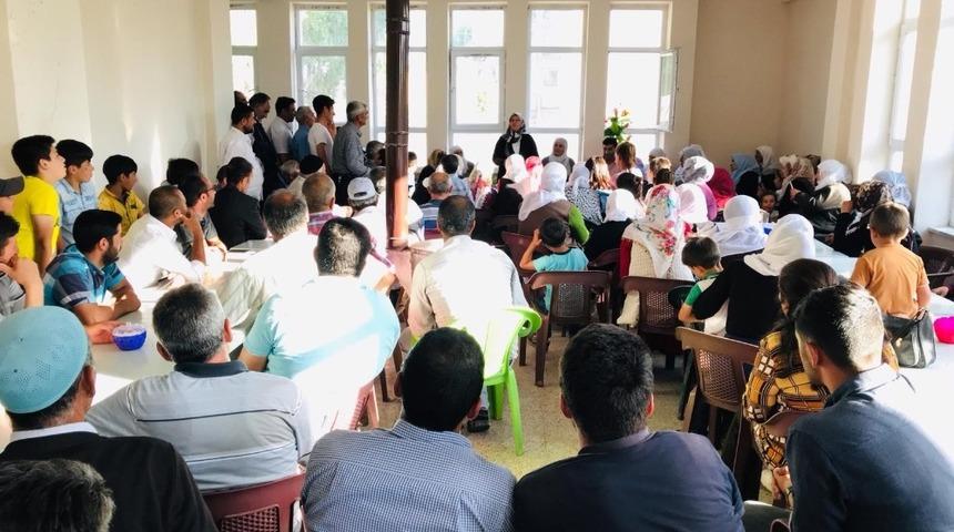 Başkan &Ccedil;etin, vatandaşlarla bir araya geldi